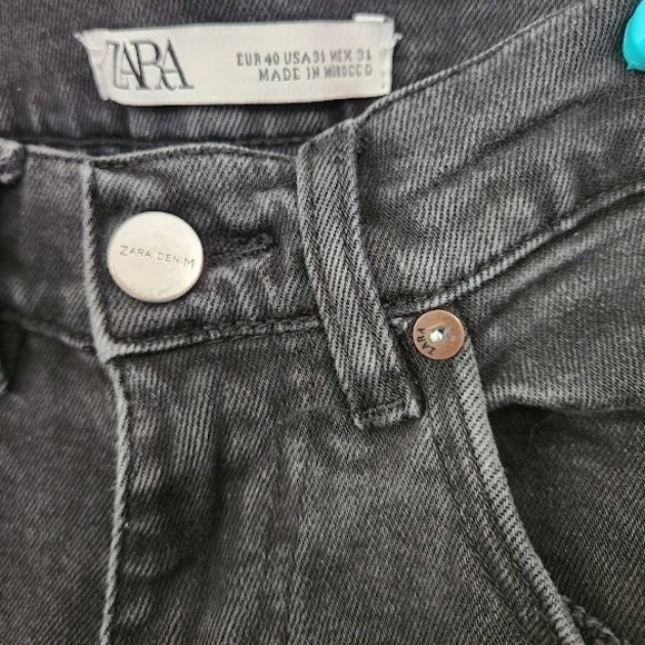 ZARA Women Black Denim Jeans Slim Fit Waist Size 31  B10 - Picture 2 of 7